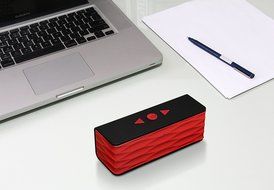 Latte BC235DBLK SoundMagic boom Portable Bluetooth Speaker with a Built-In Microphone and 2 Speakers (Black) N19