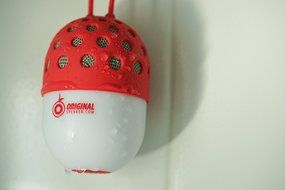 Bluetooth 'Hanging Acorn' Water Resistant Speaker N2