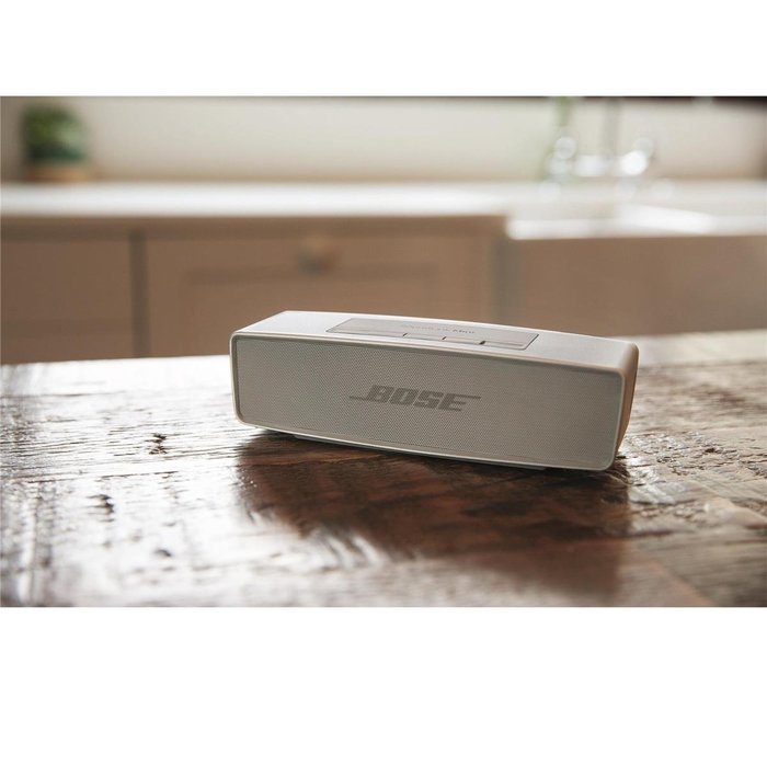 Bose SoundLink Mini II Bluetooth Speaker (Pearl) with Soft Cover (Navy Blue) N9
