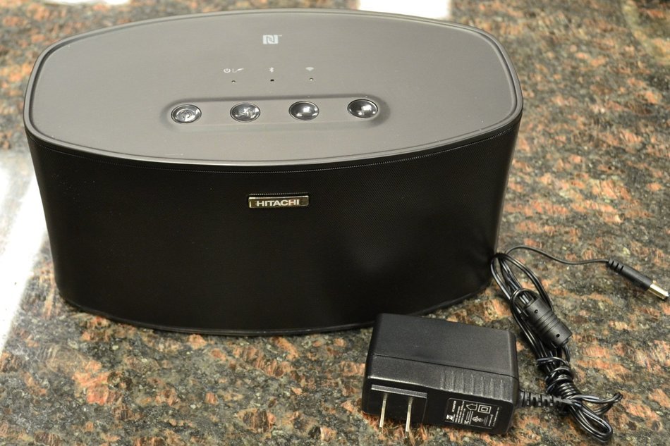 Hitachi W100 Smart Wi-Fi Speaker
