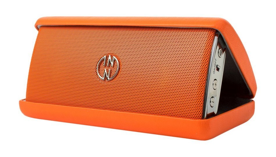 InnoFlask Wireless Bluetooth Portable Speaker with Travel Case
