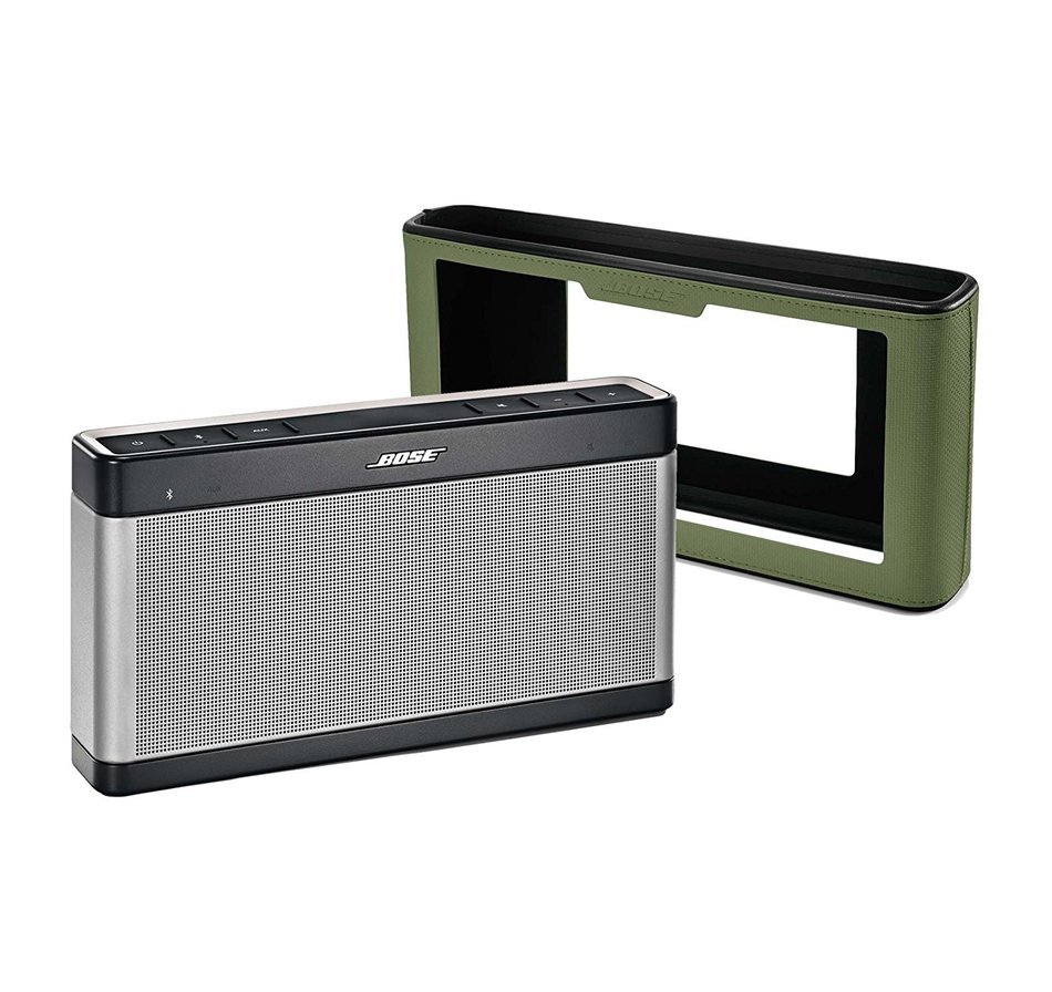 Bose SoundLink III Bluetooth Speaker Bundle w/ Olive Green Soft Cover