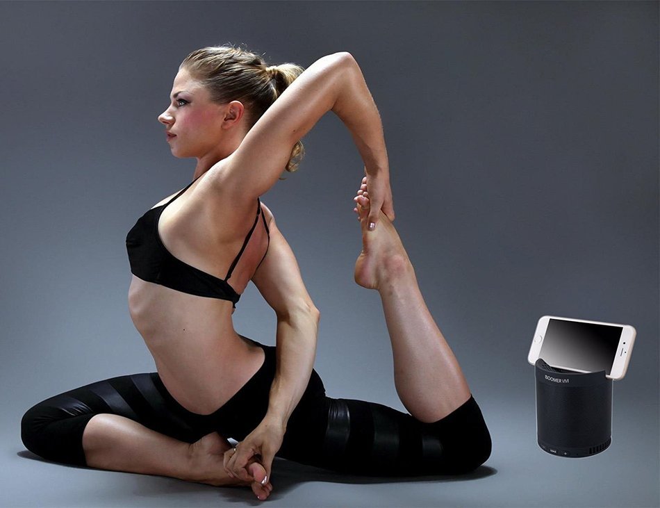 BOOMER VIVI Portable Bluetooth Speaker with Stand, HIFI, Enhanced Bass Wireles Rechargeable Speaker With Handsfree... N22