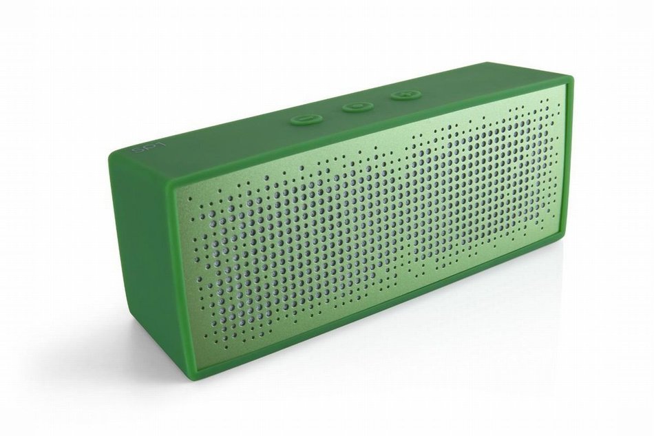 a.m.p SP1 Portable Bluetooth Speaker, White N43