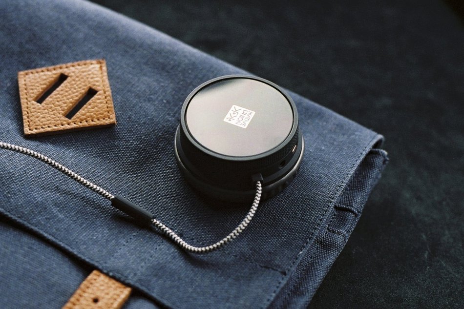 Monocle Personal Portable Compact Speaker with High Quality Sound - BLUE N3