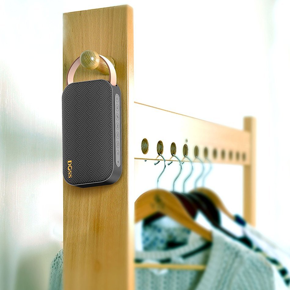 DOSS SoundGo Wireless Portable Bluetooth V4.0 Speakers with 12W Hi-Fi Sound and Enhanced Bass,Handsfree,Blulit-in...