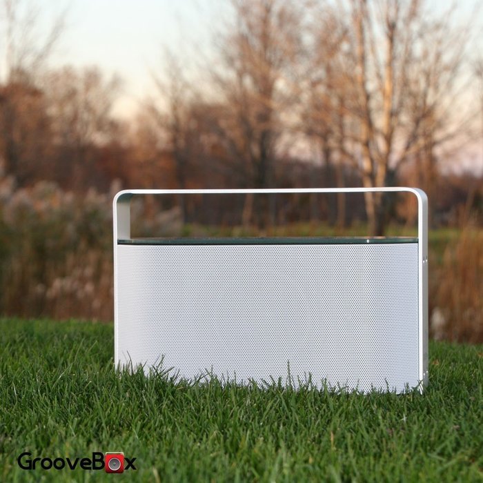 Wireless Bluetooth Speaker - GrooveBox White N7