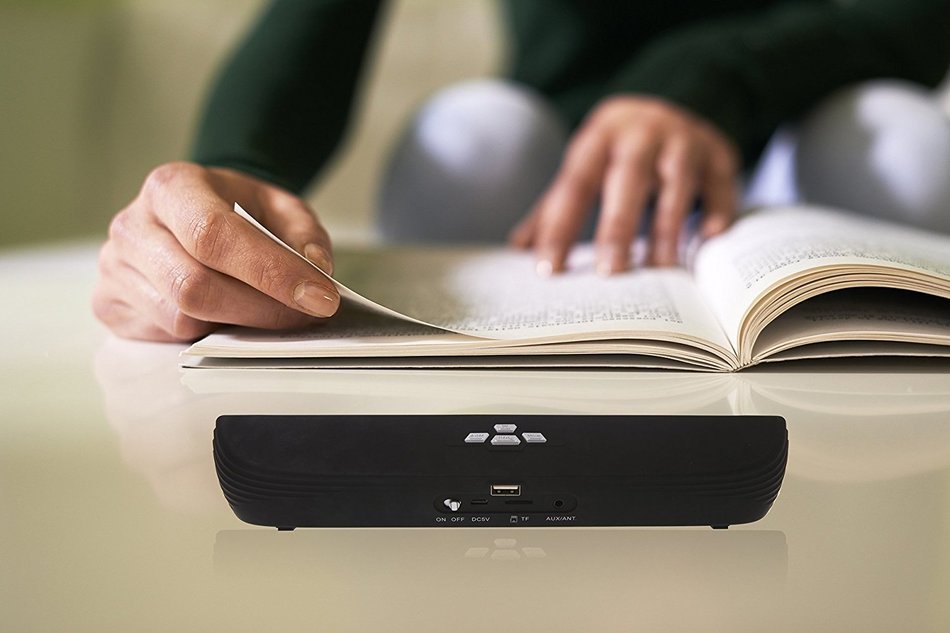 KEM Portable Wireless Bar Speaker With Enchanced Bass,Corlor LED,MutiFunction,Memory Card,FM Mode,Working with... N5