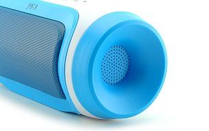 Kuber Miku Ultra Portable Bluetooth 3.0 Speaker With FM Radio, HD Sound, More Bass and Build-in MIC Support Hands-free... N5