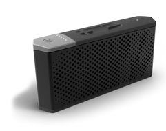 MAQE SOUNDJUMP Aluminum Wireless Bluetooth Speaker with removable magnetic 6000mAh powerbank - Black