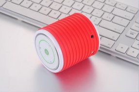 Pop Up Wireless Bluetooth Speaker,Touch Screen ,Changable Silicone Case+3W Output (Black) N3