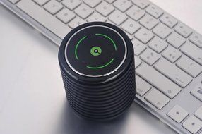 Pop Up Wireless Bluetooth Speaker,Touch Screen ,Changable Silicone Case+3W Output (Black) N4