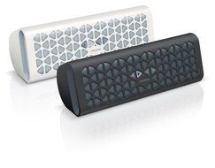 Creative Muvo 20 Portable Wireless Bluetooth Speaker with NFC, Amp and Dual Flared Bass Port (Black) N3
