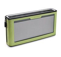 Bose SoundLink III Bluetooth Speaker with Soft Cover Bundle (Green)