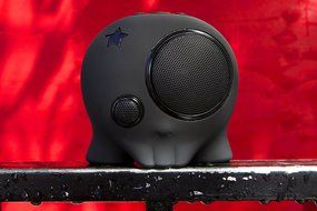 Boombotix Boombot2+ Ultraportable Speaker (Black) N6