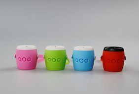 WOW Mighty Music Engine Bluetooth Speaker - White/Blue N3