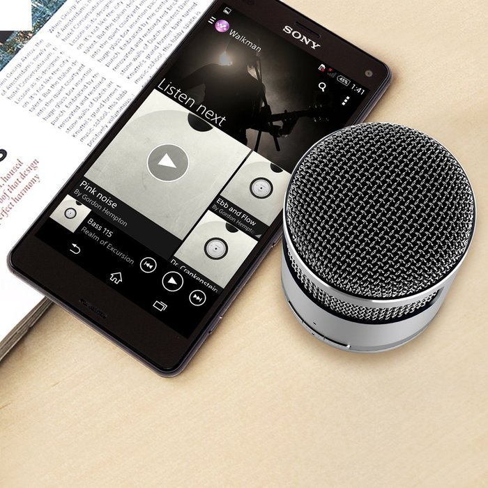 iGadgitz Al Series: 'Mic Idol' Portable Wireless Stereo Bluetooth Brushed Aluminium Travel Speaker (3W Power with... N4