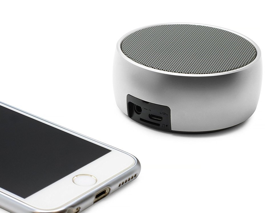 JR USB Rechargeable Battery Build-in Mic Charging Smart Design Portable Bluetooth Wireless Super Bass Powerful... N4
