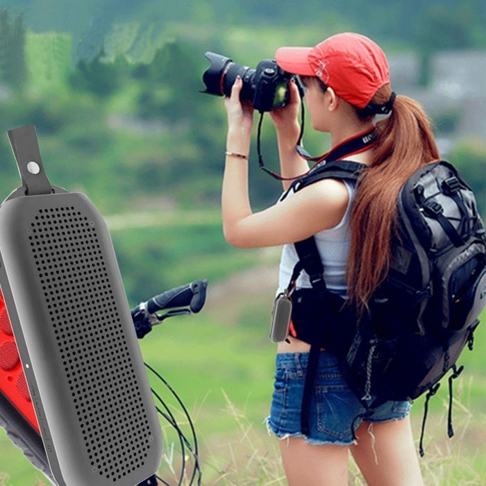 LarKoo Waterproof IPX7 Wireless Bluetooth Speakers, Sport Outdoor Shower Portable Bluetooth Speakers Built-In... N6