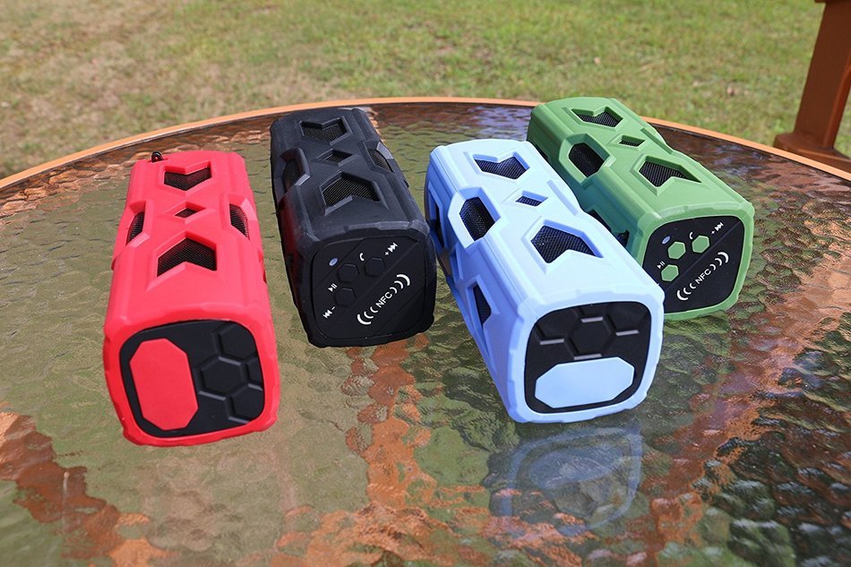 Portable Bluetooth v4.0 NFC Speaker 3600mAh Power Bank Waterproof For Smartphone N2