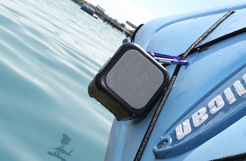 Riptide Outdoor Waterproof Bluetooth Speaker with Carabiner Loop (Gray) N3