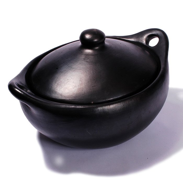 Black Clay, La Chamba Oval Casserole - Small 2.25 Quarts