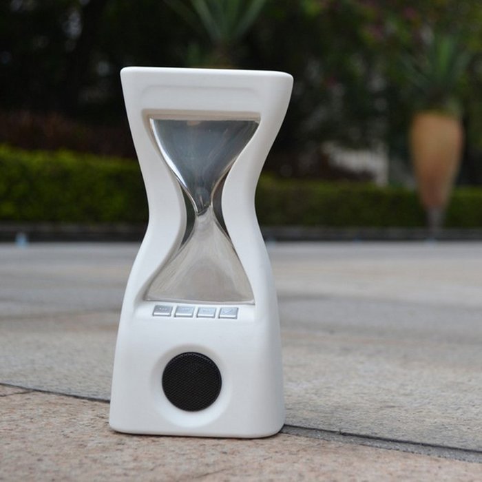 Happy Hours - Creative Hourglass Wireless Bluetooth Bass Speaker with Led Color Changing and Rechargeable Li-battery... N8