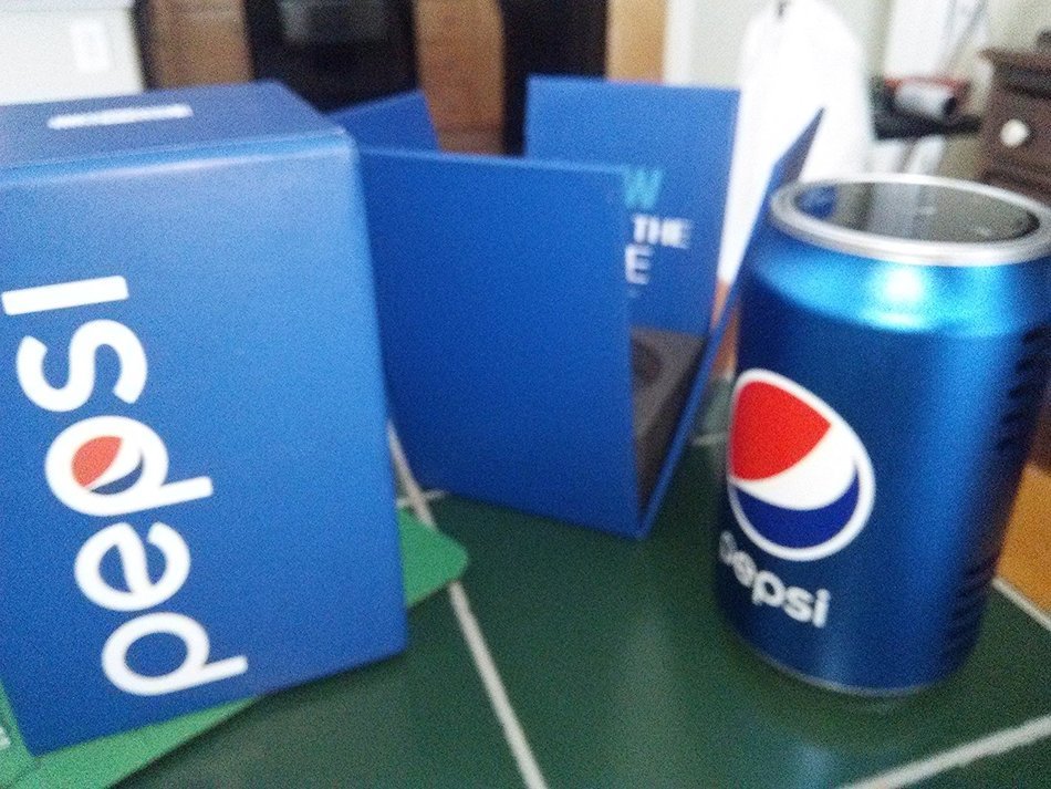 Pepsi Can Mini Audio MP3 /FM Radio Player/Speaker/Voice Box TF/Micro SD Card