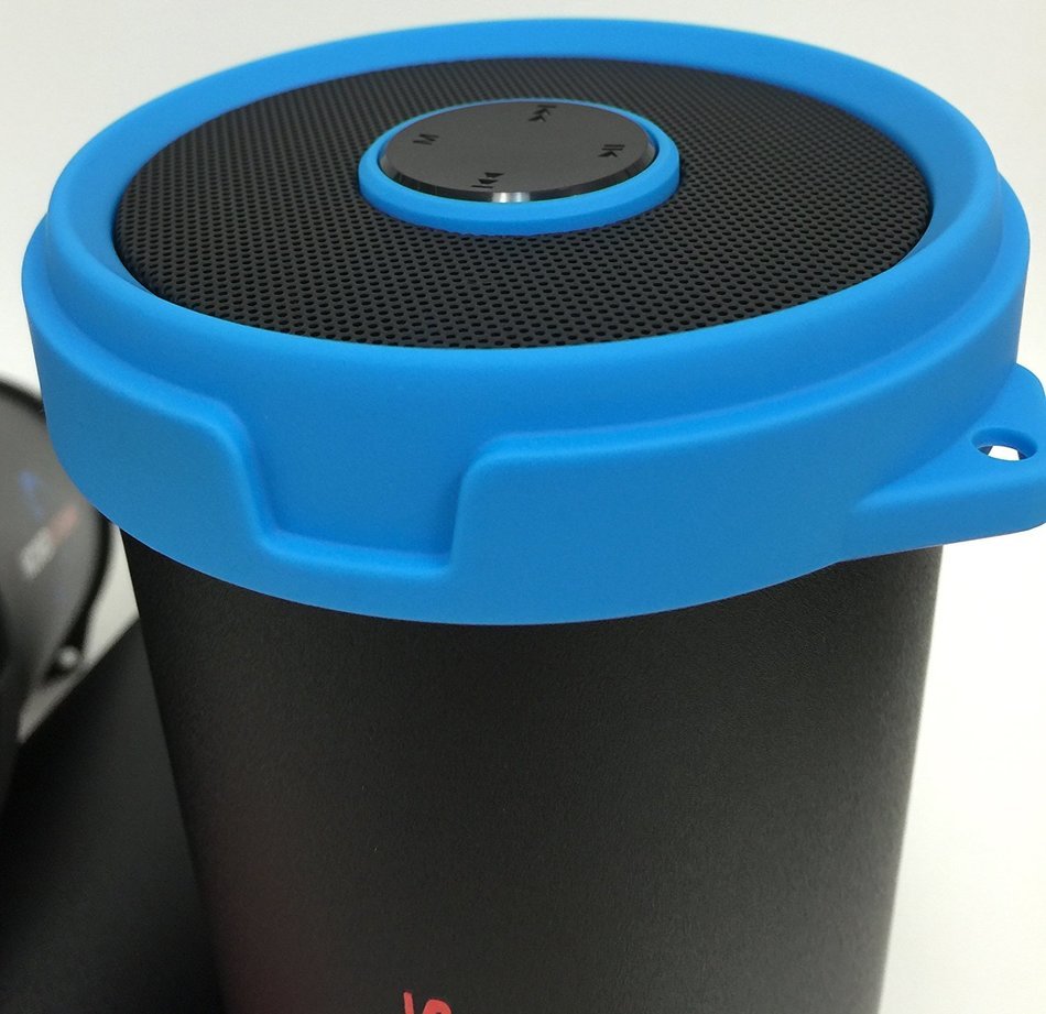 Portable Bluetooth Speaker - Fun Small Bazooka Cylinder Speaker - Portable and Durable - Indoor/Outdoor - Wireless... N3