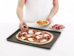 Lekue Micro Perforated Baking Rectangular Pizza Mat, Brown N5