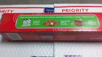 Saran Premium Plastic Wrap,Heavy Duty,200 sq ft each Limited Holiday Edition N N2