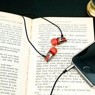 LENTION I500 In Ear Earphone Headphones 3.5MM Stereo With Remote Mic Control For iPhone Xoaomi Color Red N3