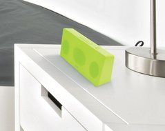 iLuv MobiTour Wireless Bluetooth Speaker for All Bluetooth Devices(iPhone 6 / 5S / 5C / 5 / iPad Air / Galaxy... N40