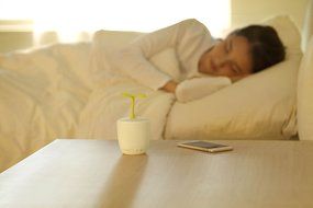 Emoi Portable Leaf Mini Bluetooth Speaker, Wireless 3W NdFeB 82DB Music Player, 360 Sound Quality w/ Passive Radiator... N7