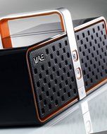 Hercules WAE-BT03-W Bluetooth 2.0 Speaker (White) N18