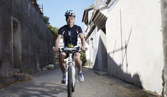 IntoMusic&reg; Wireless Bluetooth Speaker - Mbike 1C Bicycle Speaker with Rechargeable 3,400mAh Power Bank Charge... N8