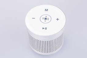Arrela&reg; Thunder II Bluetooth NFC WiFi AUX Smartphone Speaker MIC 360 Degree Surround Sound outdoor Touch Screen... N3