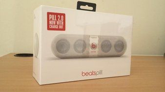 Beats by Dr. Dre Pill 2.0 Portable Wireless Bluetooth Speaker w/3.5mm Auxiliary Jacks &amp; Case (Black Pill 2.0) N9
