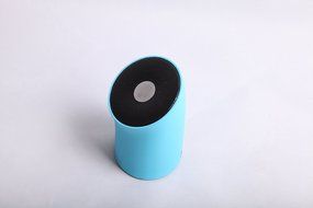 TOSA Cylinder Bluetooth Speaker, Black N7