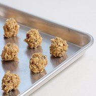 13-Inch x 18-Inch Half Sheet Pan N2
