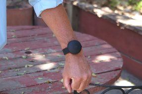 BiGR Audio XLWB01 WRiSTBOOM Wearable Wireless Bluetooth Speaker with Built-In Mic, Black N6