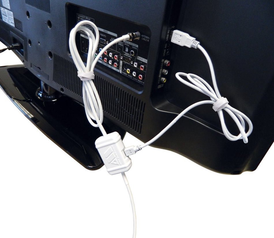 Winegard FlatWave Amped FL5500A Amplified Digital Indoor HD TV Antenna (OTA / High-VHF / UHF / Ultra-Thin / Black... N3