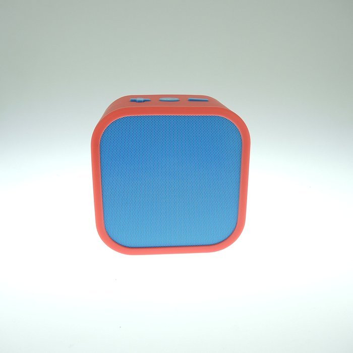 Vivitar Infinite V139BT Portable Wireless Bluetooth Speaker, Powerful Sound with Built-in Mic and AUX Connectivity... N2