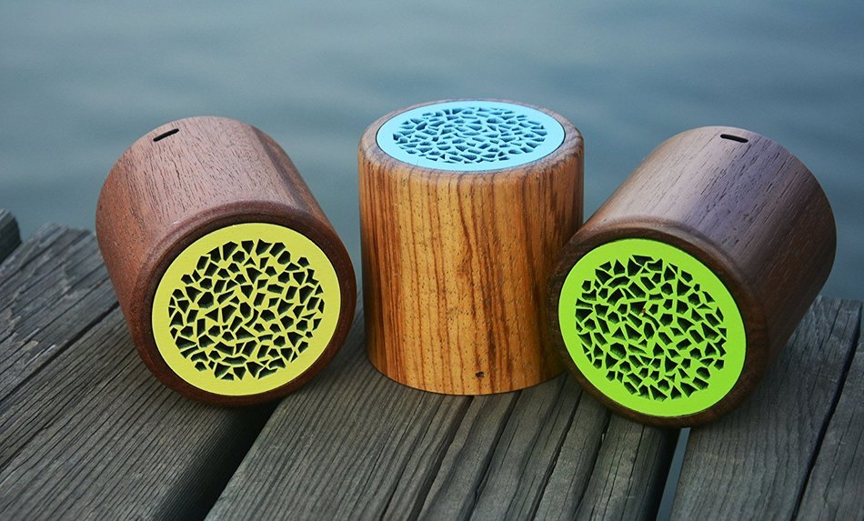 Mini Wooden Bluetooth Wireless Speaker, BLUETTEK Portable Rechargeable Wood Stereo Audio Speaker with Built-In... N6