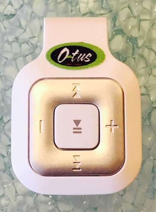 O-tus Safe Sounds Stereo Bluetooth & Mini-Speaker Combo Pack, White N4