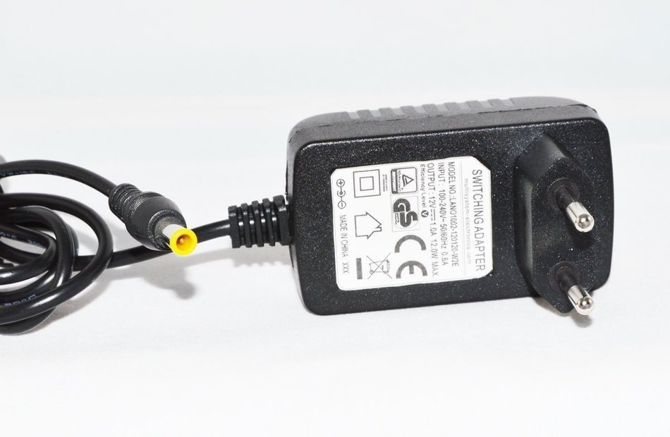 AC Adapter for use in UK / ASIA / MIDDLE EAST with SONY BDP-S1200, BDP-S2200, BDP-S3200, BDP-S4200, BDP-S5200... N6