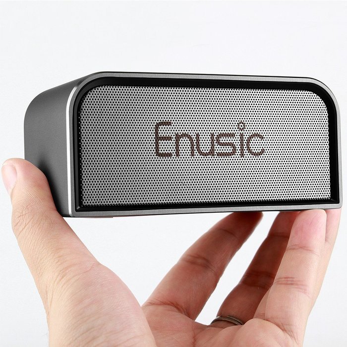 EIVOTOR Bluetooth Speaker With CSR4.0 Dual 5 Drivers Super Bass Stereo Wireless Portable Mini Sound Box Music... N2