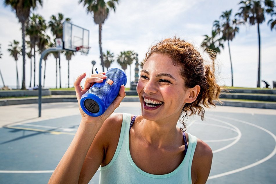 JBL JBLFLIP3BLK Flip 3 Wireless Portable Stereo Speaker (Black) N12