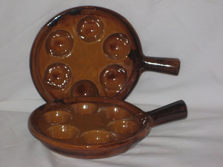 Set Of 2 - Glazed Stoneware SNAIL ESCARGOT MUSHROOM Baking & Serving Dishes