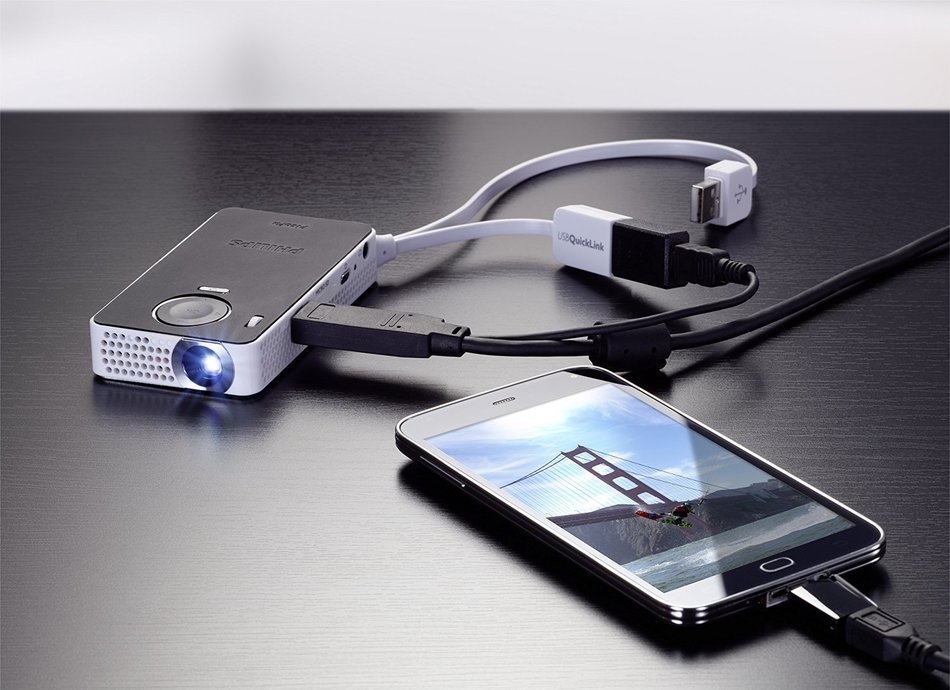Philips PPX4350 Pocket Projector, 50 Lumens, LED, HDMI, 60 Inches Display, USB, 4,6 Oz N7